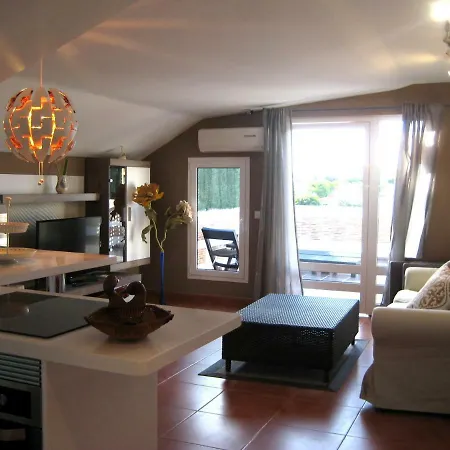 Lacy Golf (adults Only) Apartment *